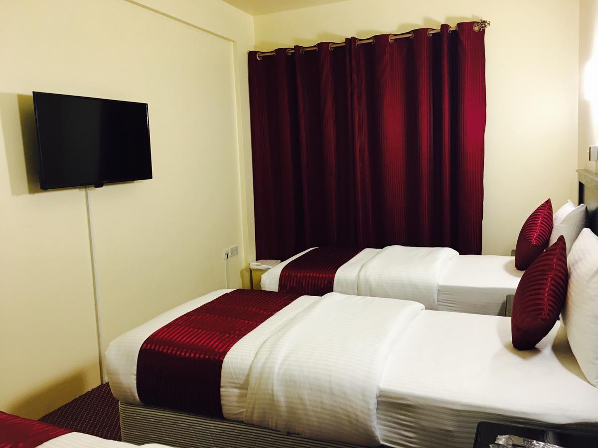 Simba Hotel baithans group Dubai Bagian luar foto